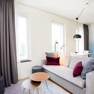 Apartdirect Aelvsjoe Sztokholm
